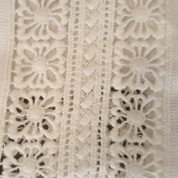 White Crochet Skirt {Very J} - Picture 4 of 4